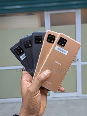 Sharp Aquos Sense6 64 GB Gold