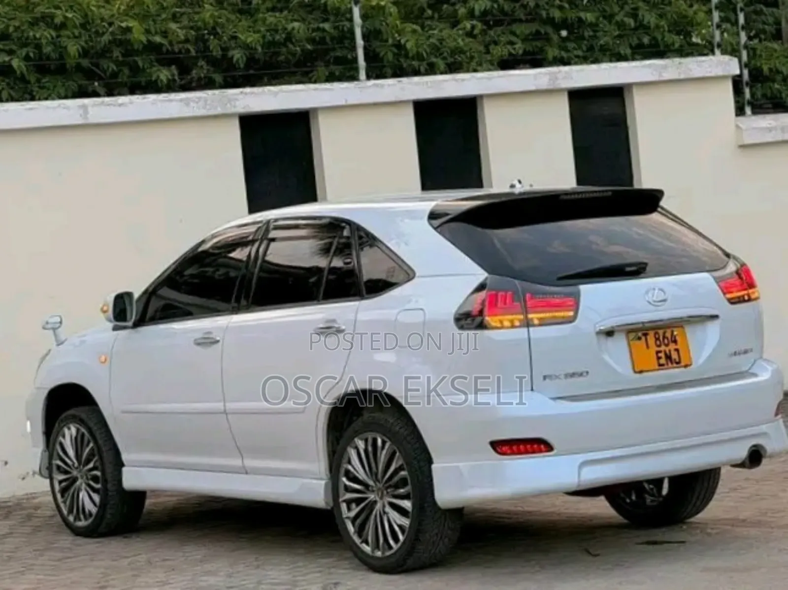 Toyota Harrier 2006 White