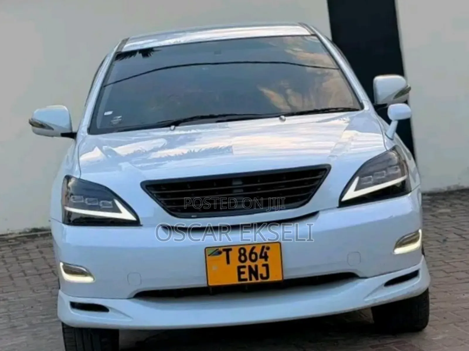 Toyota Harrier 2006 White