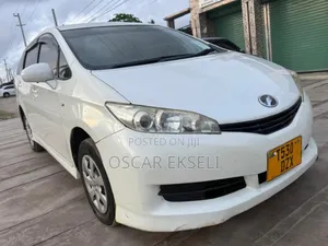 Toyota Wish 2011 White