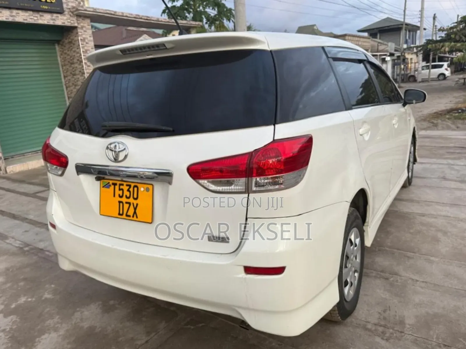 Toyota Wish 2011 White