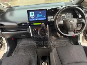 Toyota Wish 2011 White