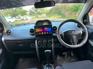 Toyota IST 2005 White