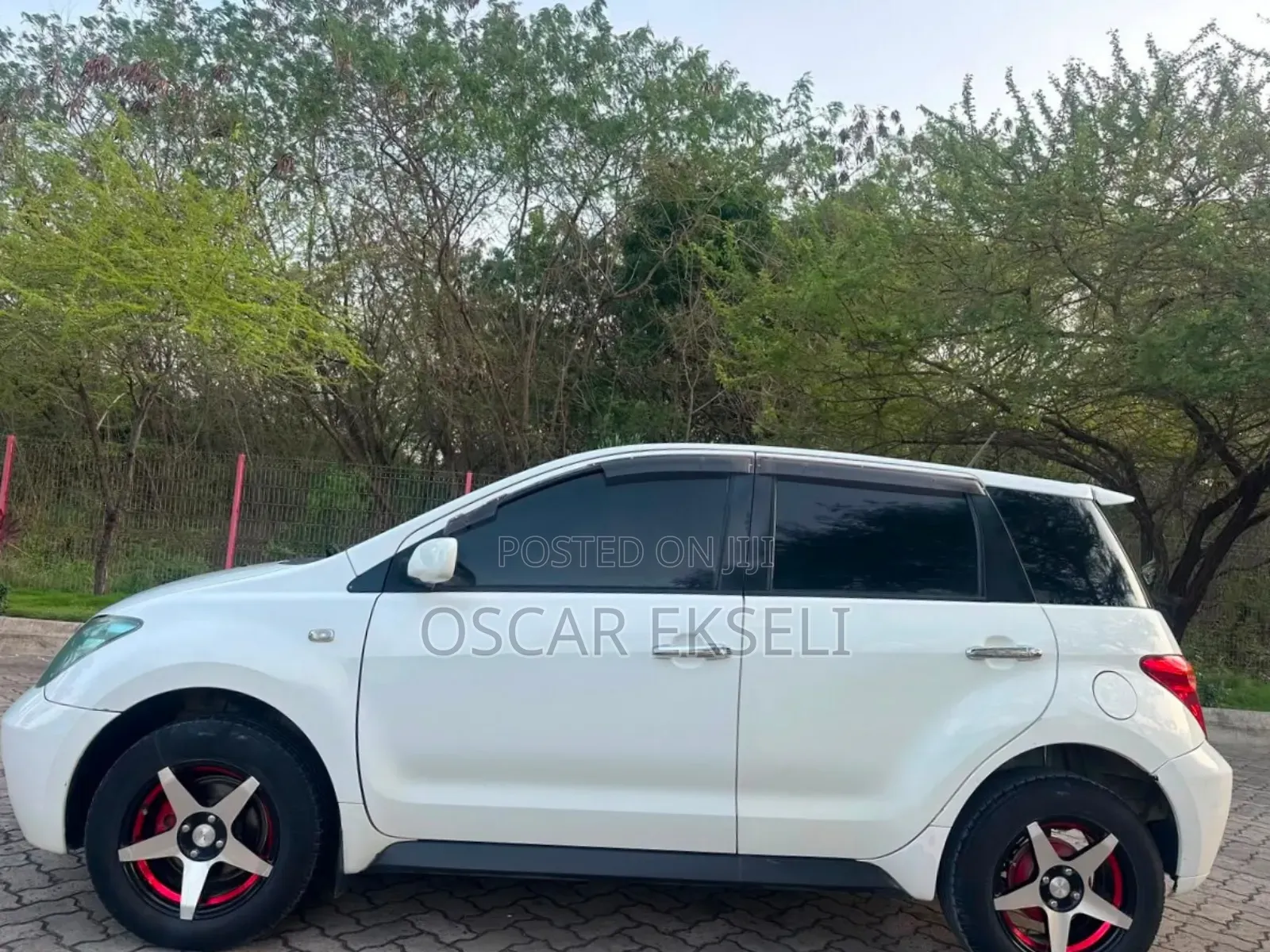 Toyota IST 2005 White