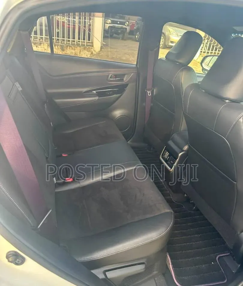Toyota Harrier 2016 White