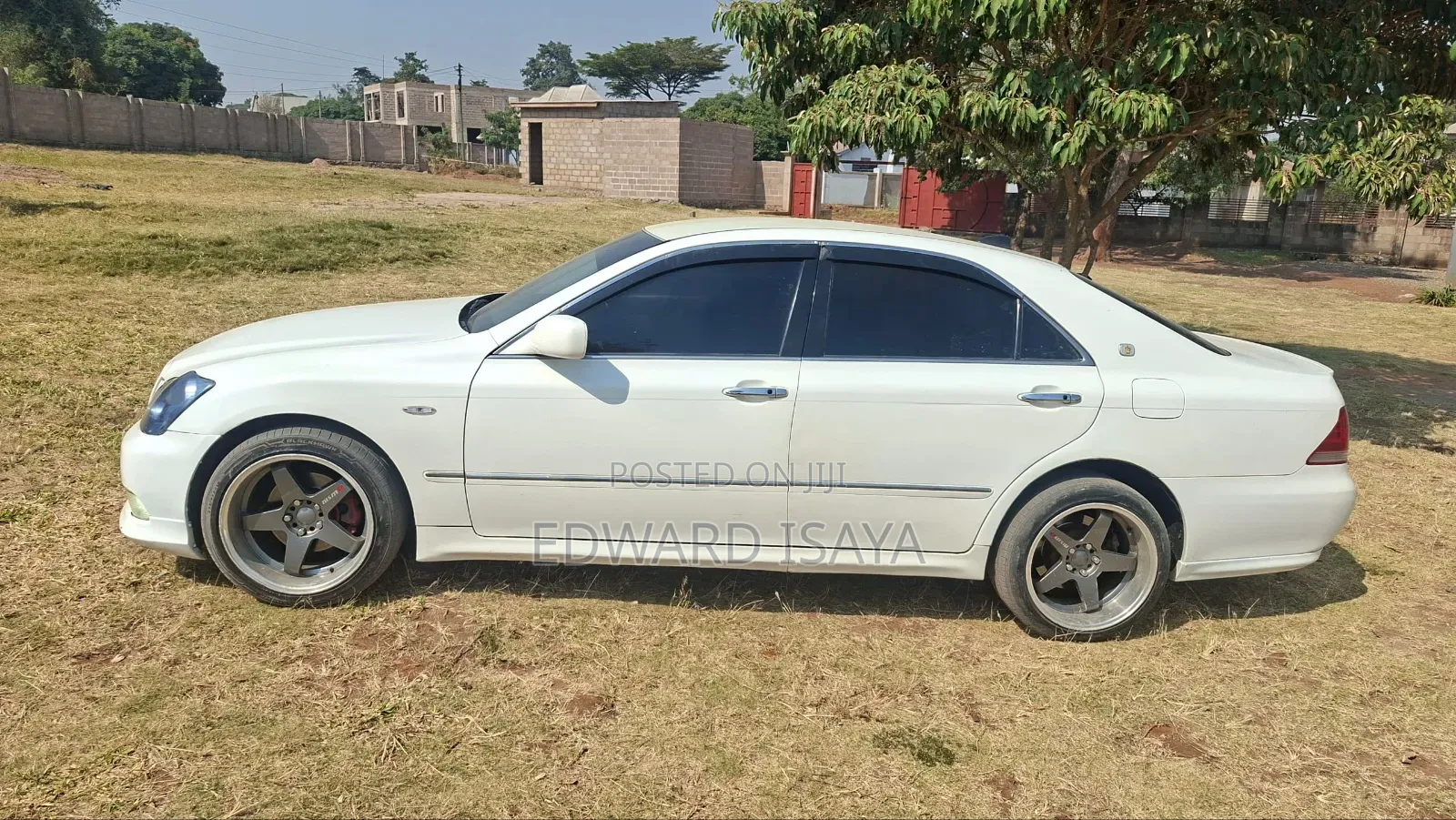 Toyota Crown 2006 Pearl