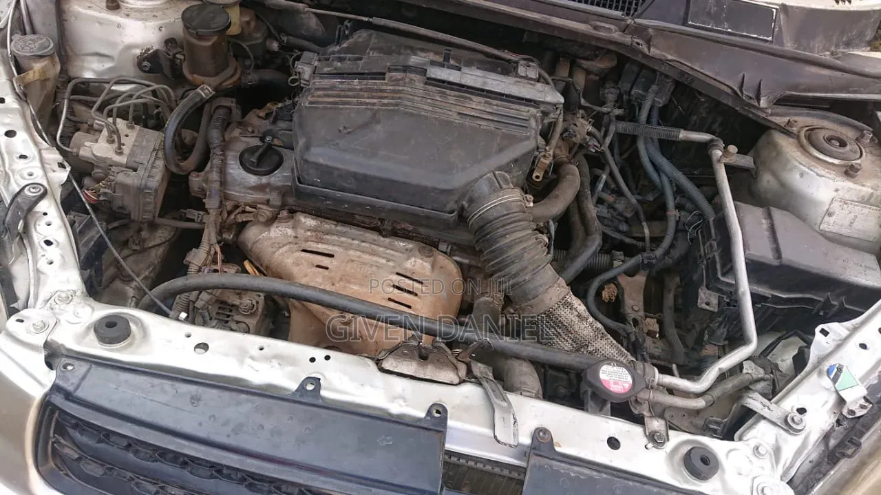 Toyota RAV4 2001 Silver