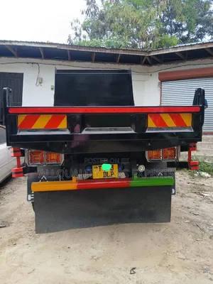 Mitsubishi Fuso Tipper 6d17