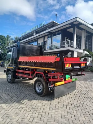 Mitsubishi Fuso Tipper 6d17