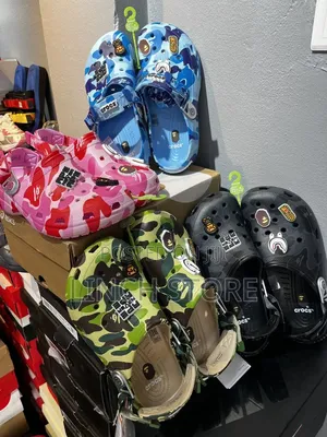 Bape×Crocs Classic Camo Clogs