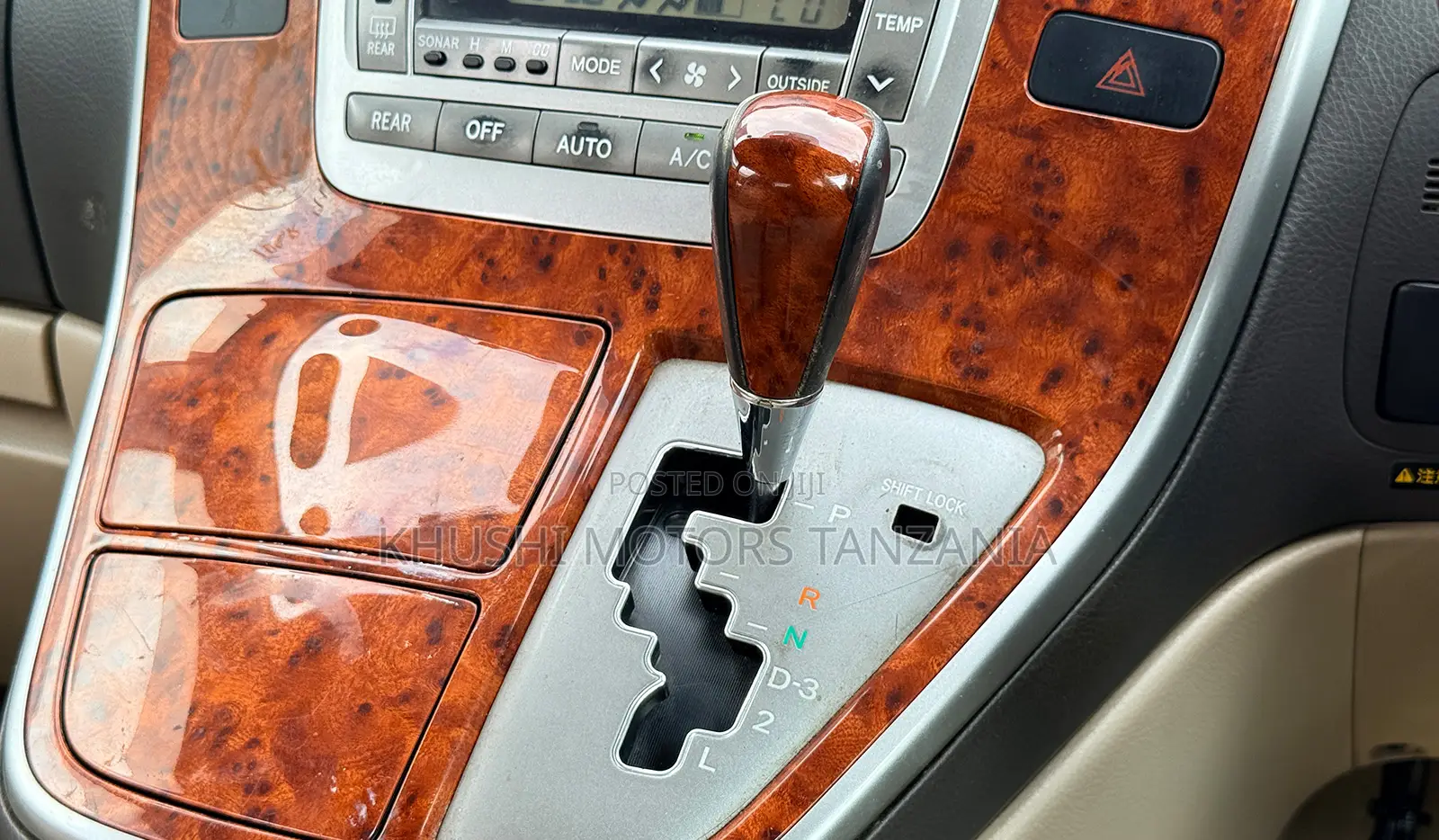 Toyota Alphard 2003 Pearl
