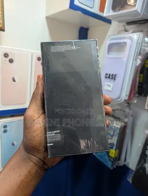 New Samsung Galaxy S22 Ultra 128 GB Black