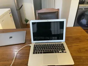 Laptop Apple MacBook Air 2015 8GB Intel Core i5 SSD 128GB