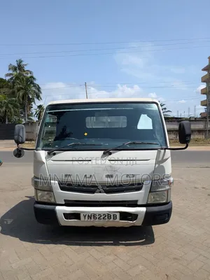 Mitsubishi Canter 2014 White