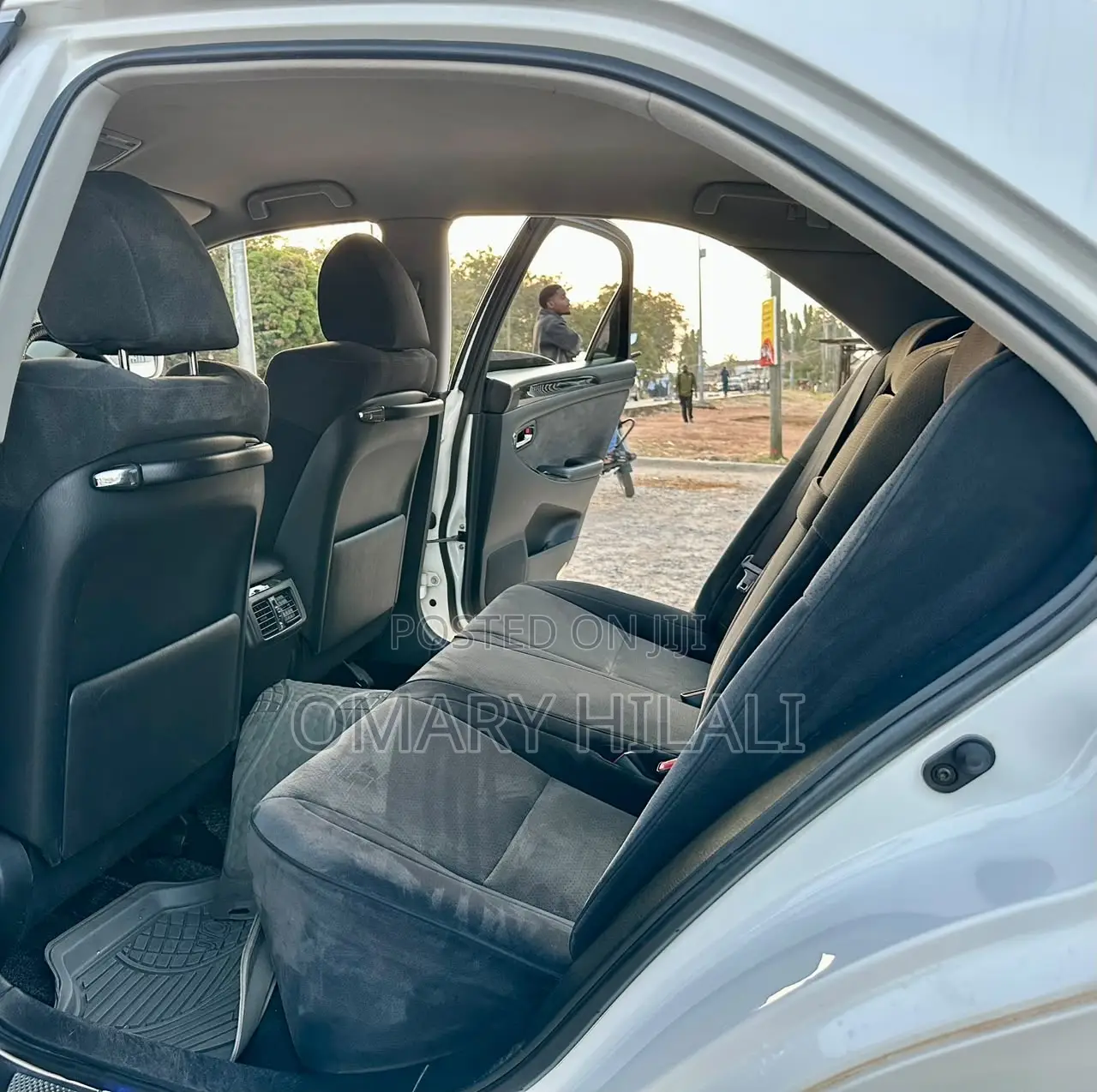 Toyota Crown Royale 2005 Pearl