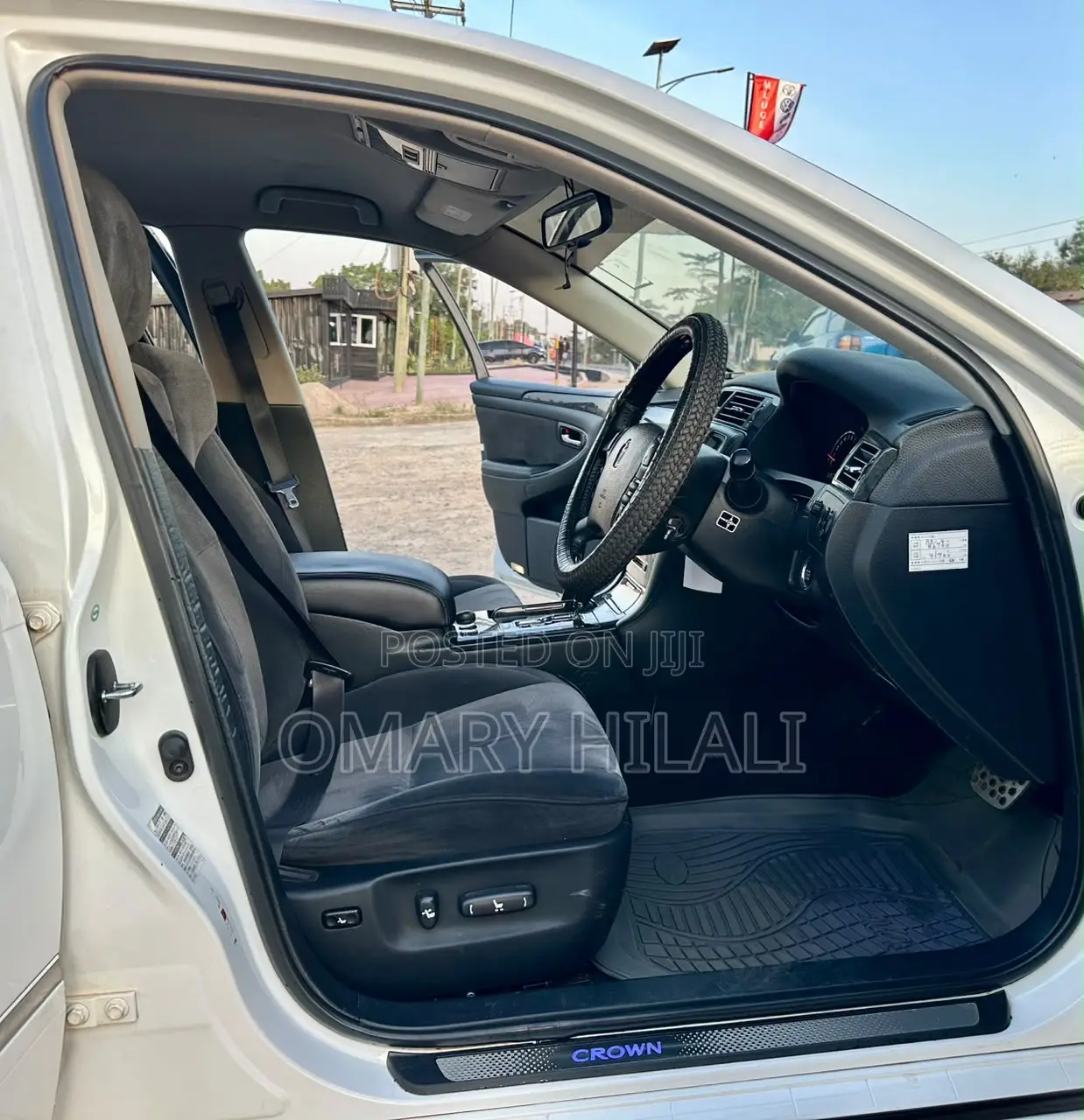 Toyota Crown Royale 2005 Pearl