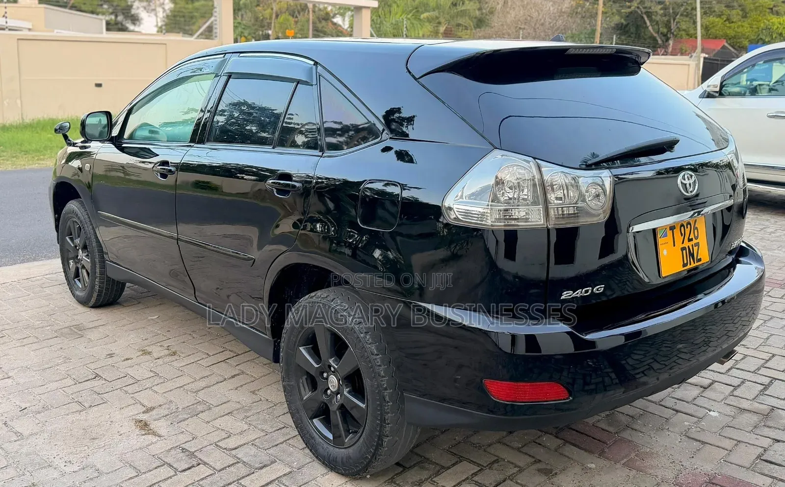 Toyota Harrier 2.4 2006 Black