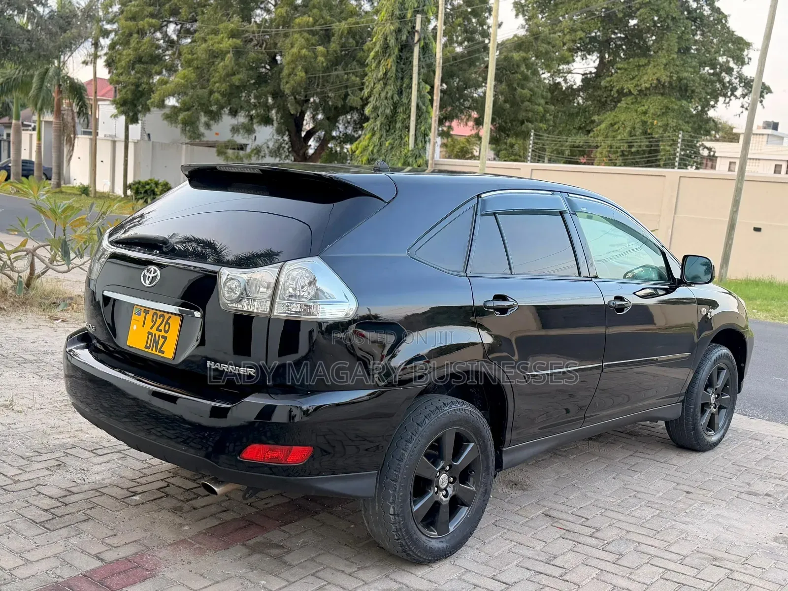 Toyota Harrier 2.4 2006 Black