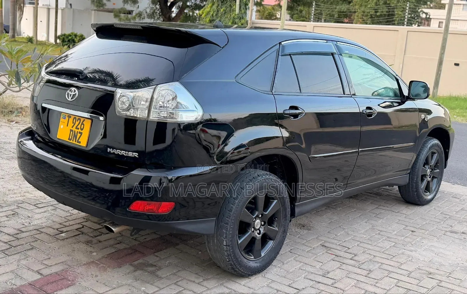 Toyota Harrier 2.4 2006 Black