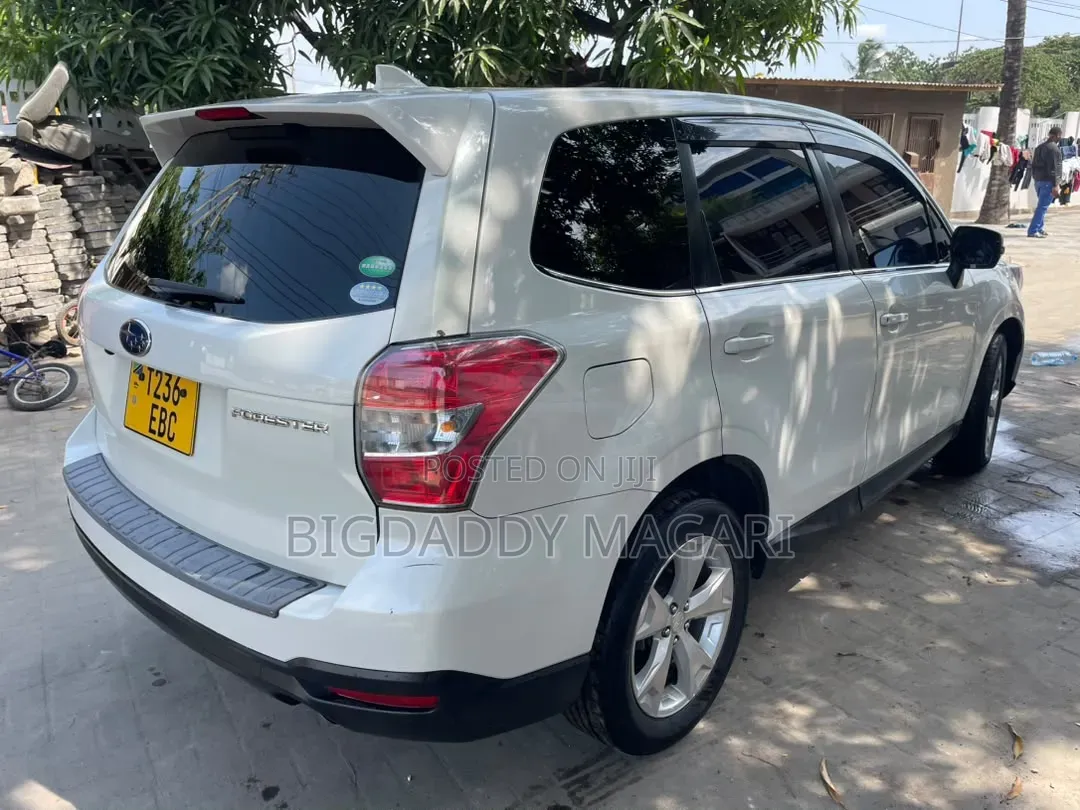Subaru Forester 2014 White