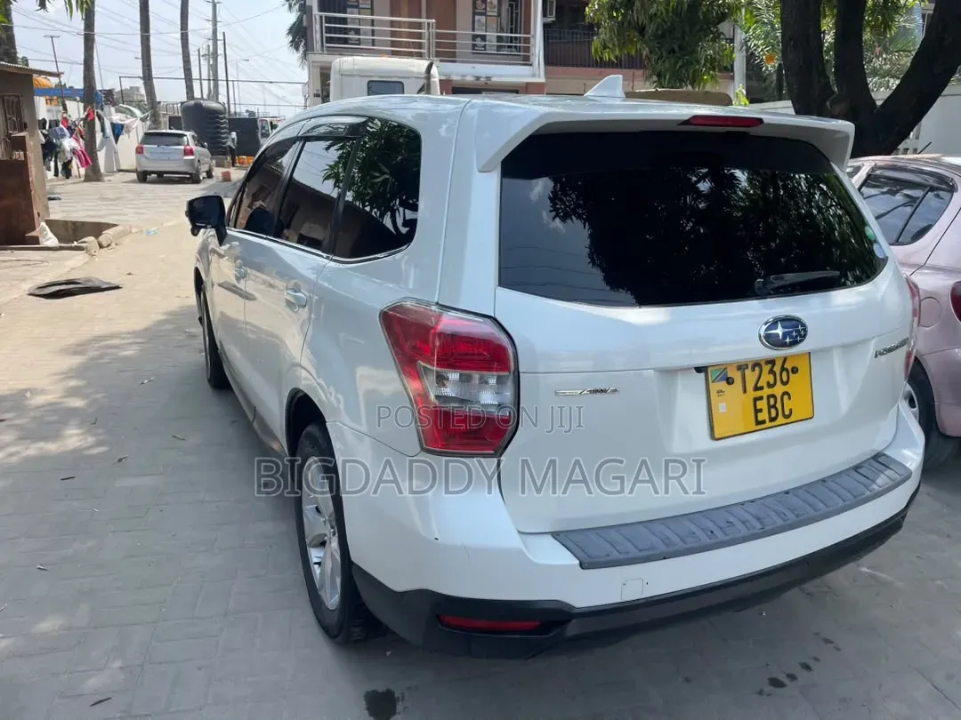 Subaru Forester 2014 White