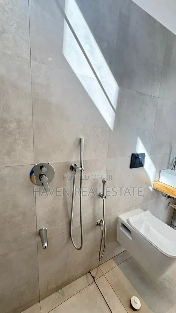 Furnished 3bdrm House in Kaskazini A for sale
