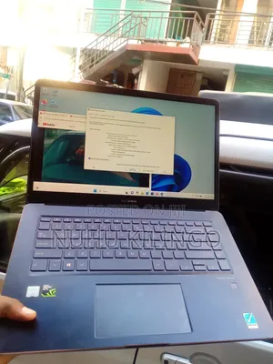 Laptop Asus Zenbook 15 OLED 16GB Intel Core i7 SSD 128GB