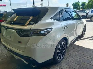 Toyota Harrier 2016 White