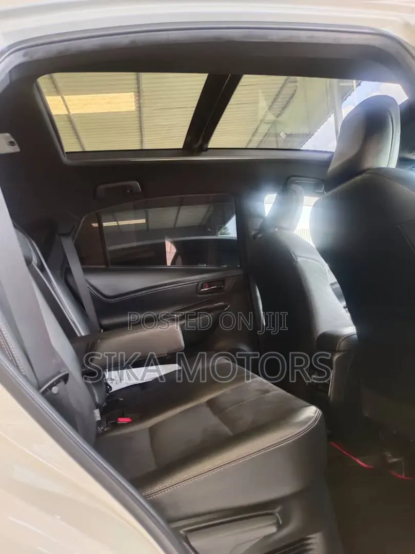 Toyota Harrier 2016 White
