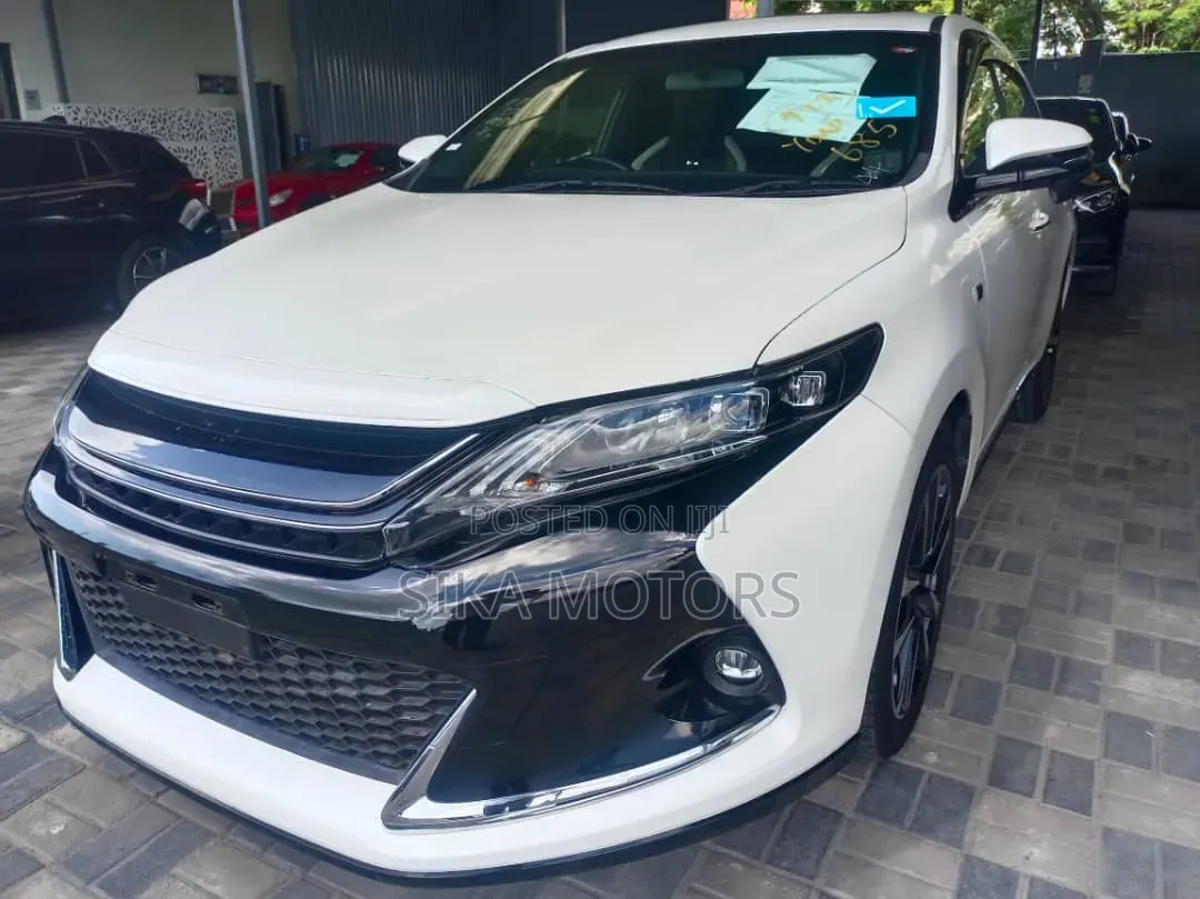 Toyota Harrier 2016 White