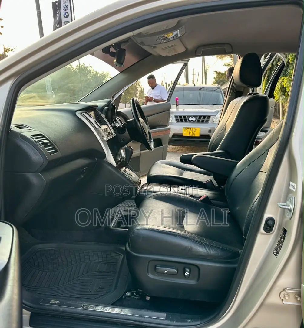 Toyota Harrier 2007 Silver