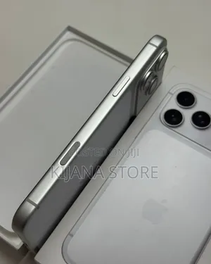 New Apple iPhone 17 Pro Max 256 GB Silver