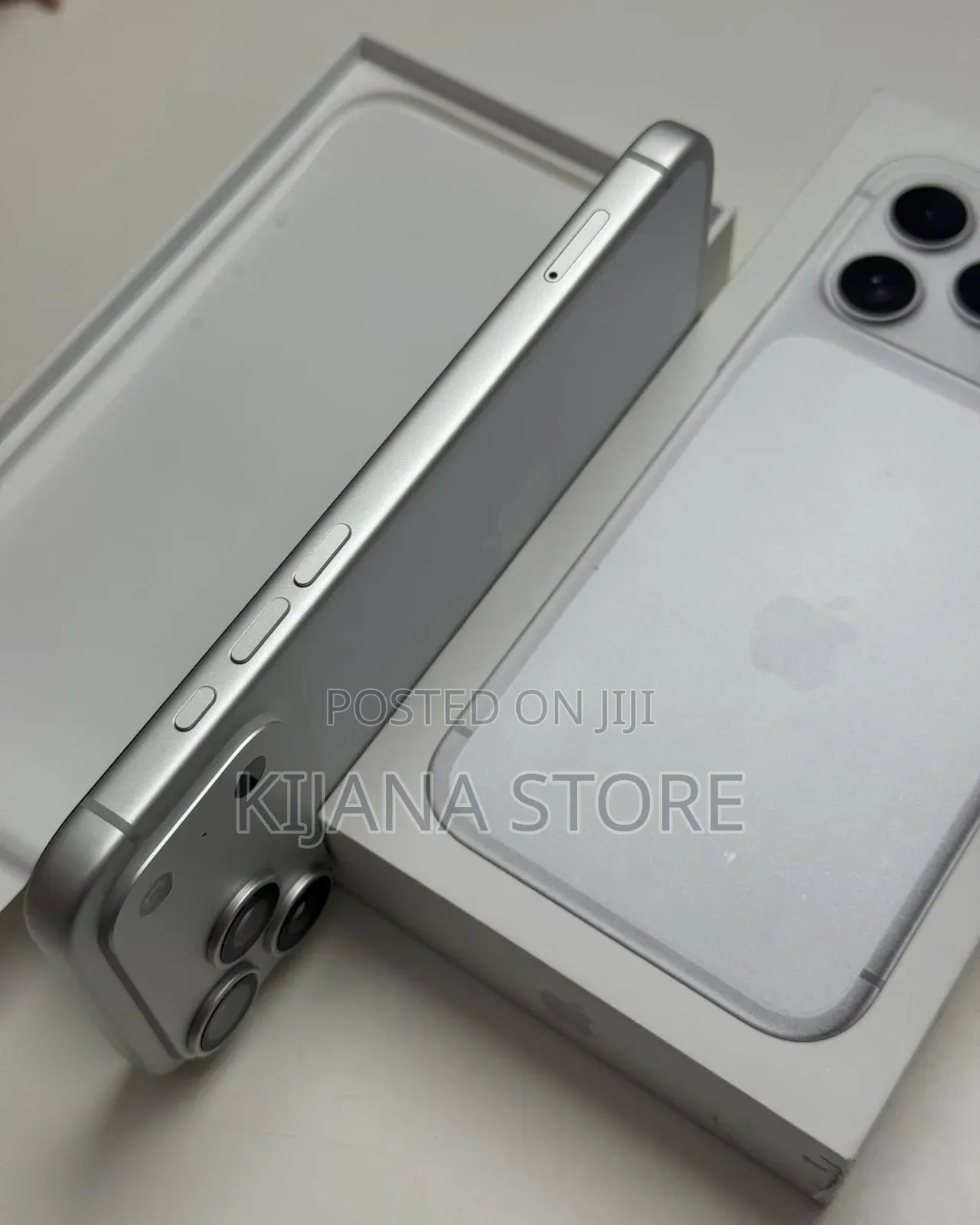 New Apple iPhone 17 Pro Max 256 GB Silver