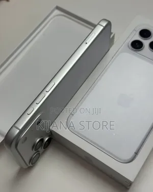 New Apple iPhone 17 Pro Max 256 GB Silver