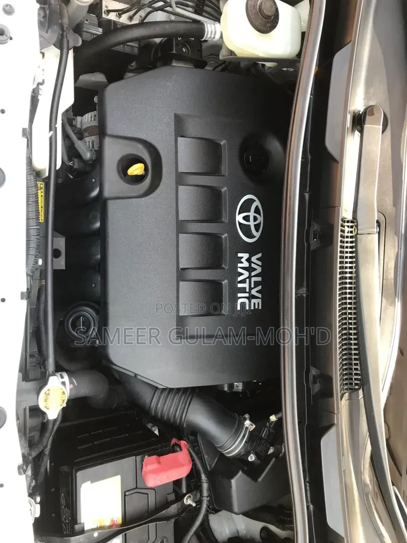 Toyota Noah 2009 Pearl