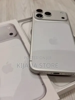 New Apple iPhone 17 Pro Max 256 GB Silver