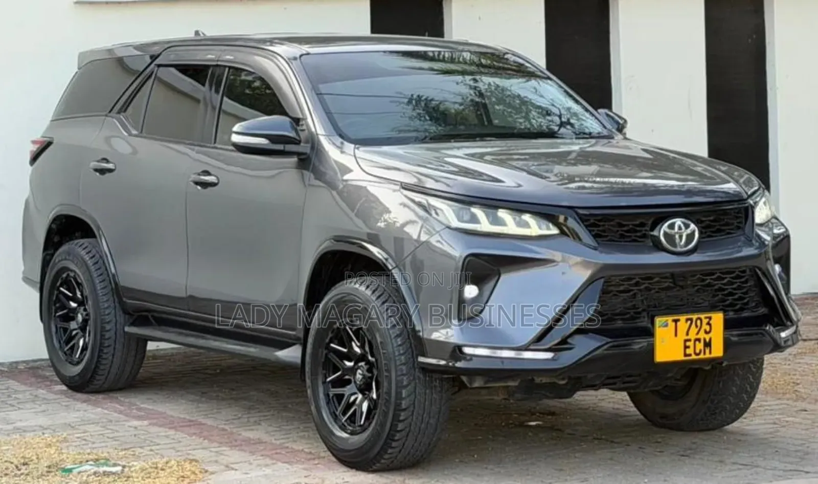 Toyota Fortuner 2.8 D AWD 2018 Gray