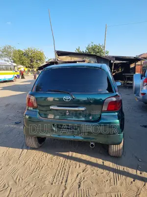 Toyota Vitz 2003 Green