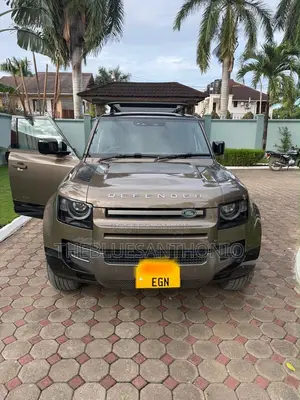 Land Rover Defender 2023 Green