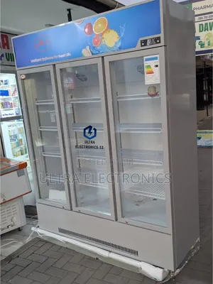 Beverage Cooler Aero 3 Doors Showcase Fridge 980l Perfect For Business