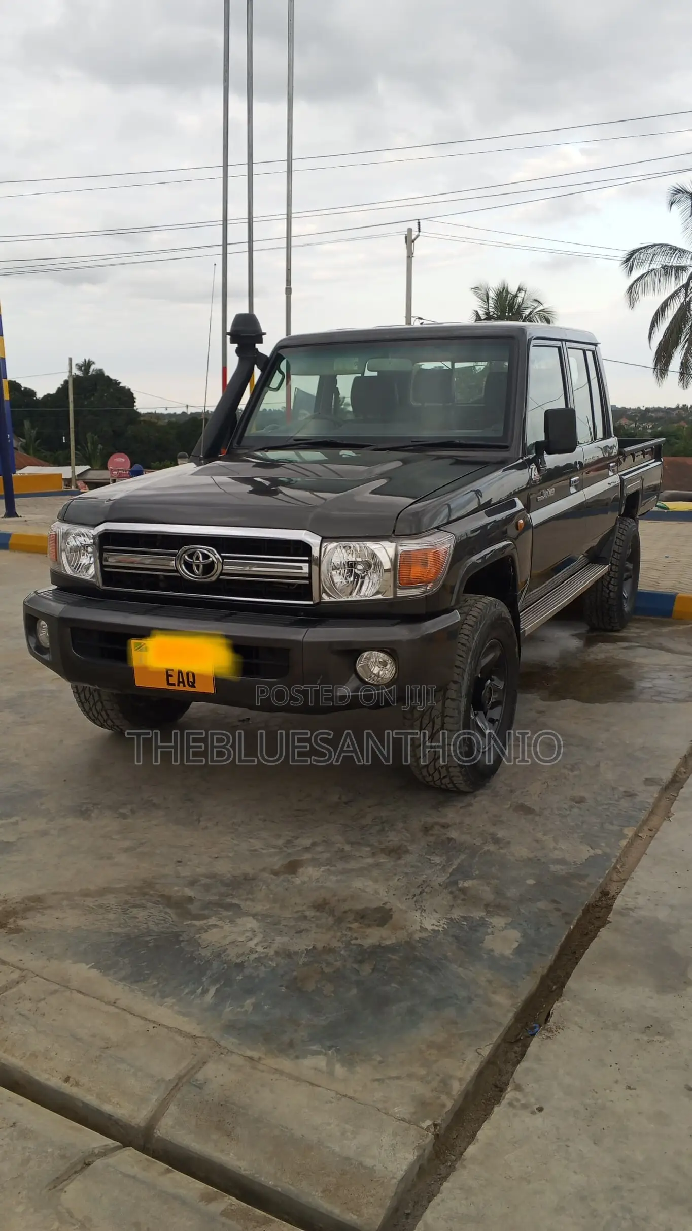 Toyota Land Cruiser 2022 Gray