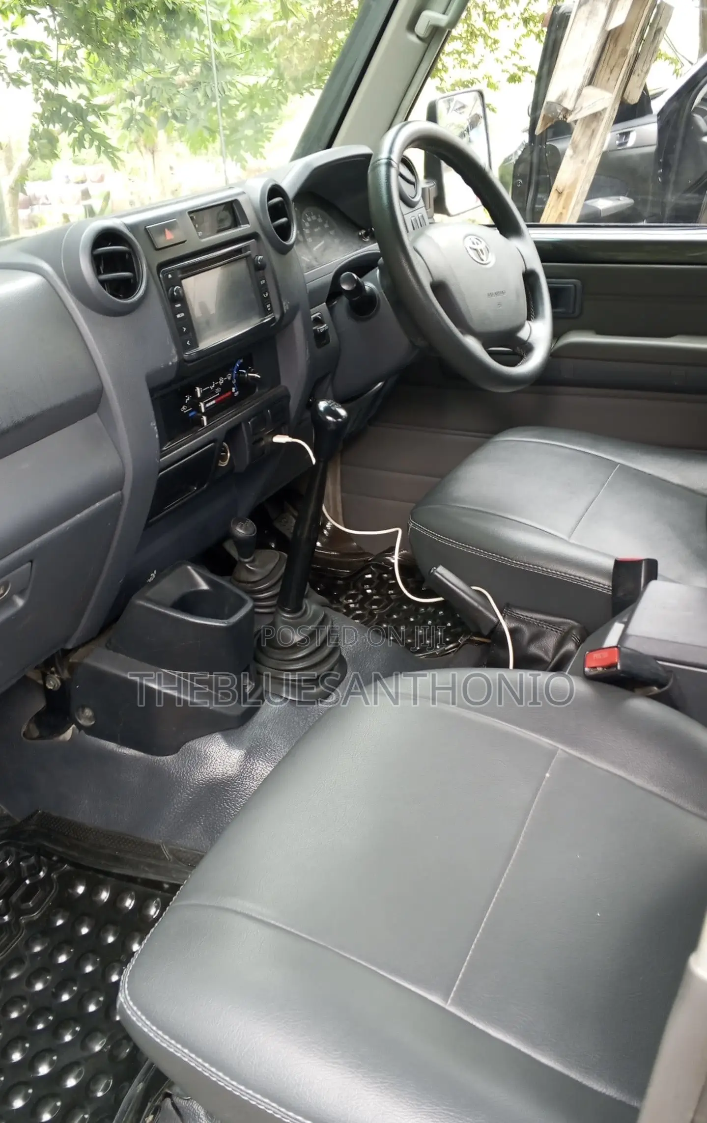 Toyota Land Cruiser 2022 Gray