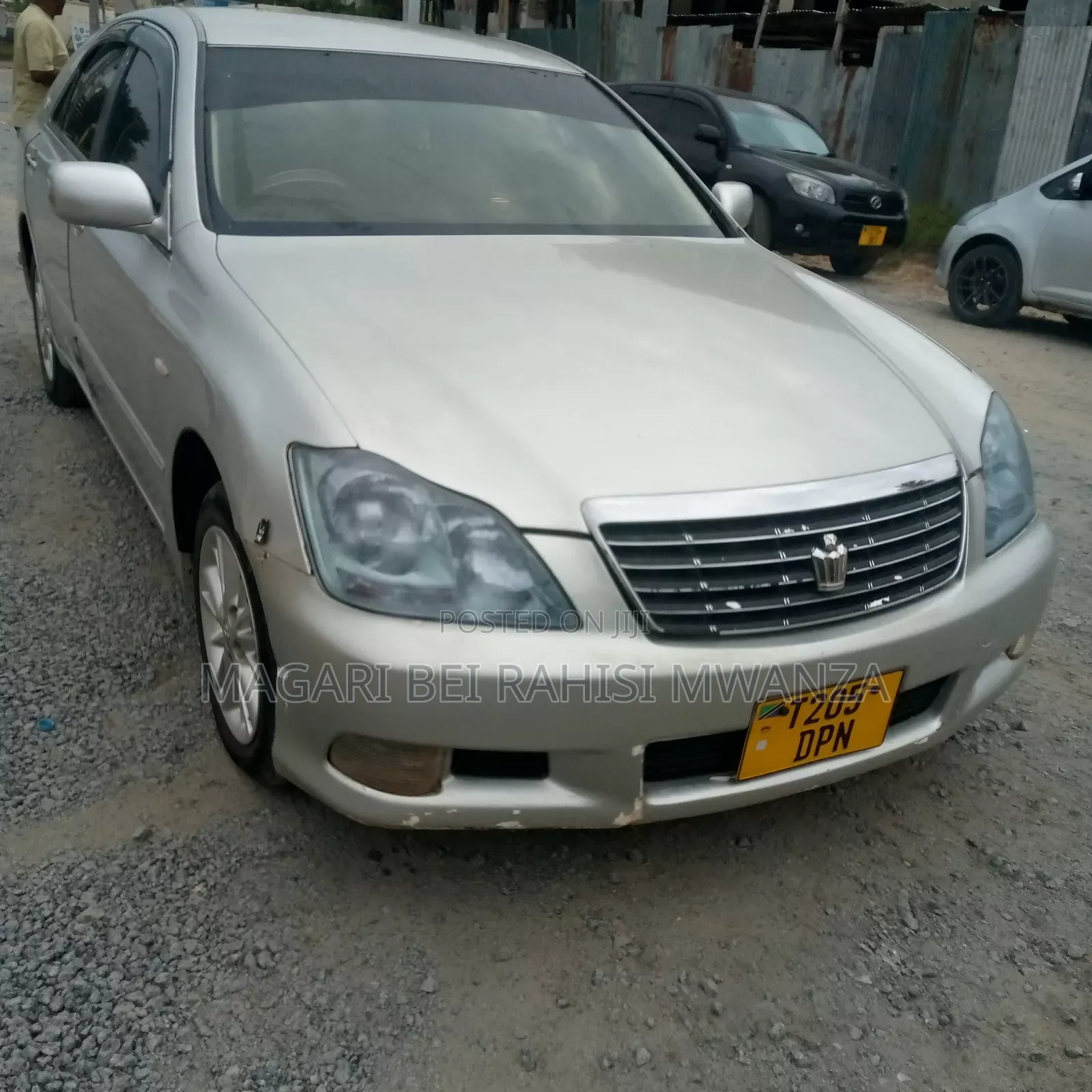 Toyota Crown 2004 Silver