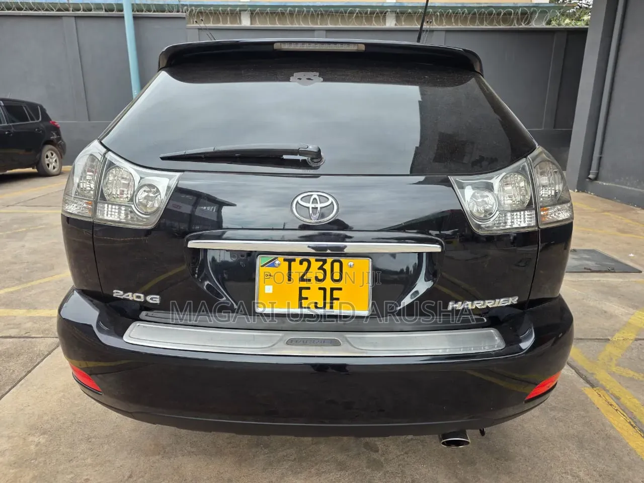 Toyota Harrier 2006 Black
