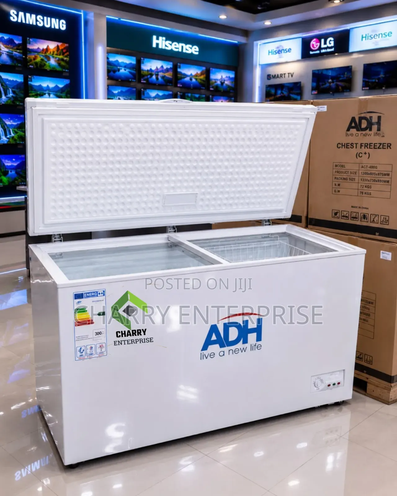 Adh Chest Freezer 400l With Top Sliding Glass for Home Business Use