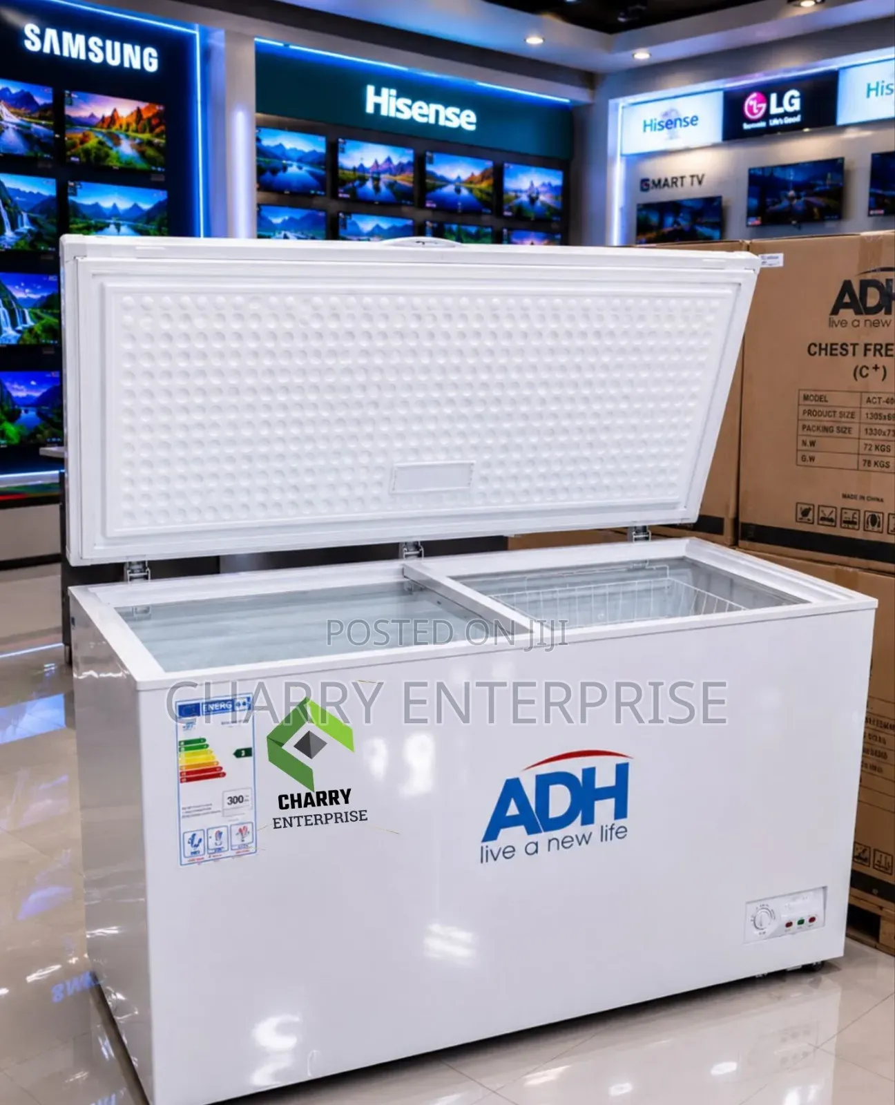 Adh Chest Freezer 400l With Top Sliding Glass for Home Business Use