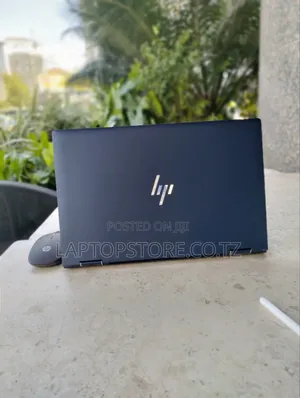 Laptop HP Dragonfly G2 16GB Intel Core i5 SSD 256GB
