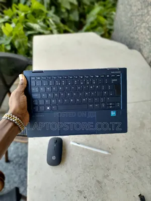 Laptop HP Dragonfly G2 16GB Intel Core i5 SSD 256GB