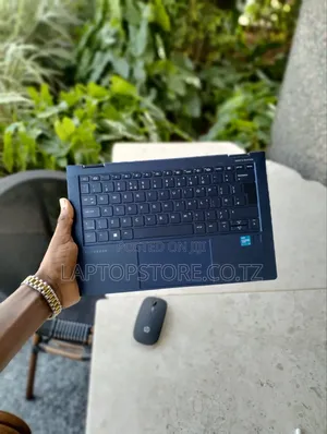 Laptop HP Dragonfly G2 16GB Intel Core i5 SSD 256GB