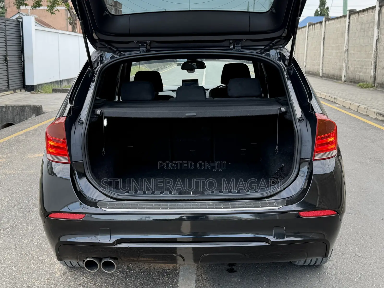 BMW X1 2011 Black